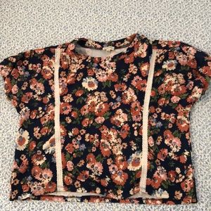 Floral top